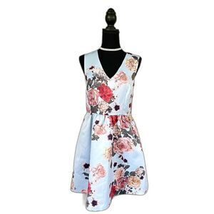 CeCe roses & floral v-neck fit & flare dress mini party wedding garden sz 4 EUC